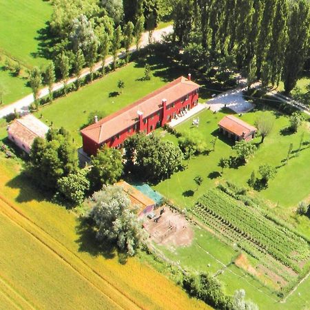 2 Bedroom Awesome Home In Taglio Di Po Ro Порто-Виро Экстерьер фото
