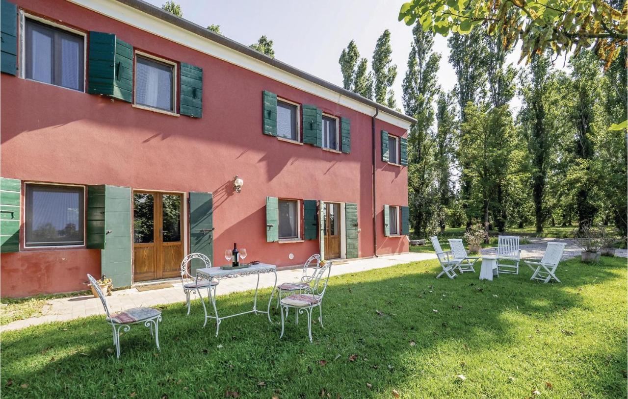 2 Bedroom Awesome Home In Taglio Di Po Ro Порто-Виро Экстерьер фото