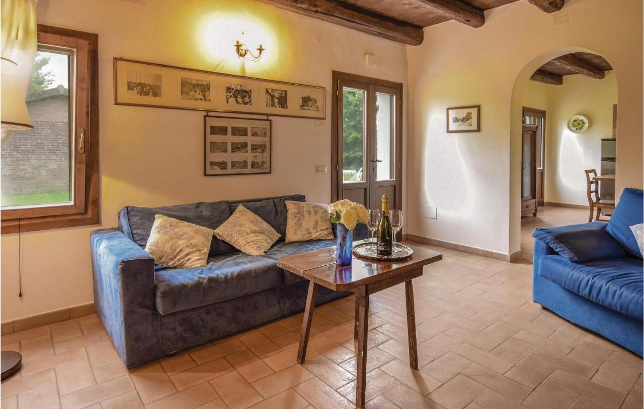 2 Bedroom Awesome Home In Taglio Di Po Ro Порто-Виро Экстерьер фото